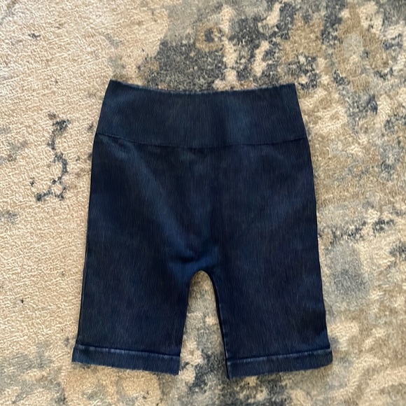 Nikibiki Demim Blue Ribbed Biker shorts. - Picture 2 of 2